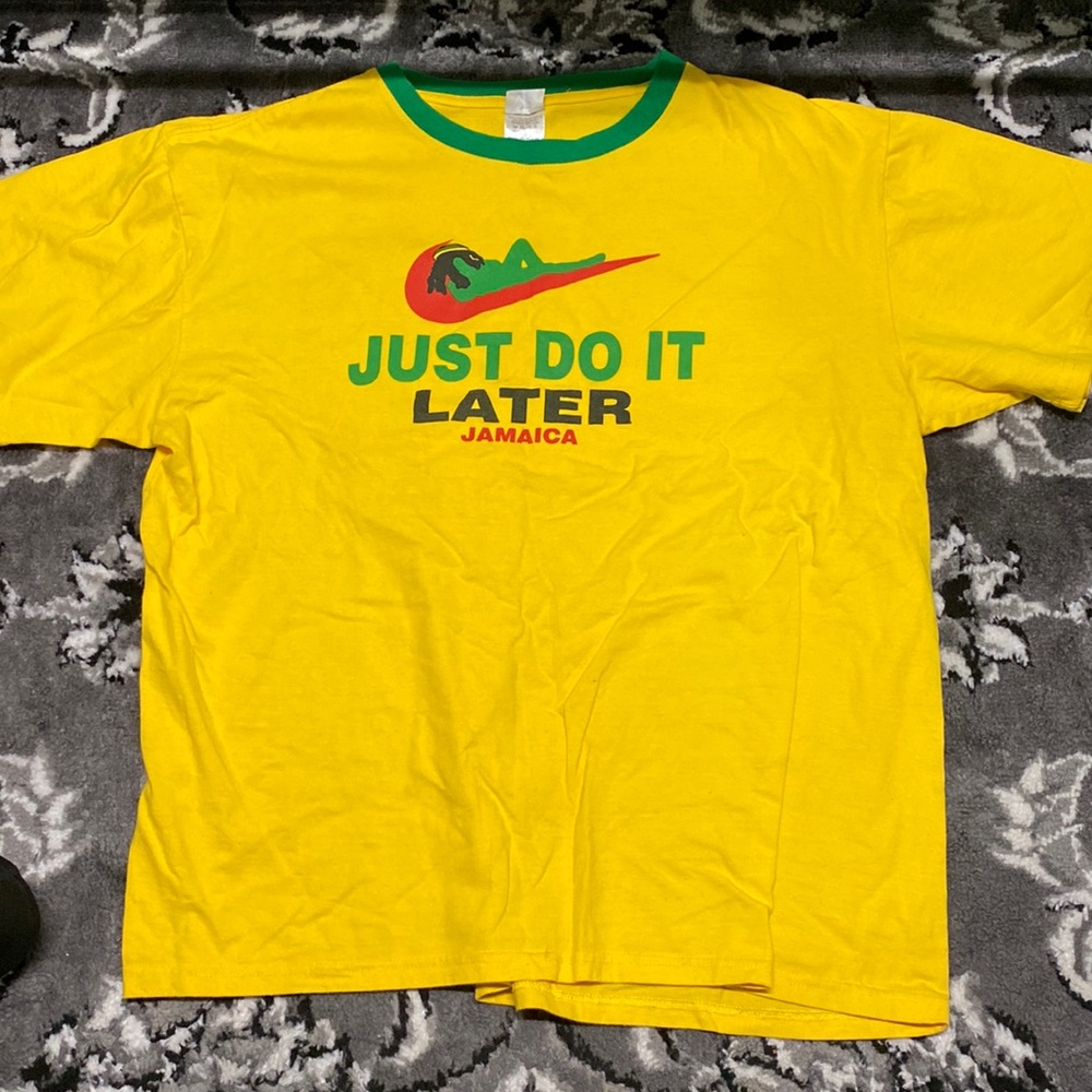 yellow tee